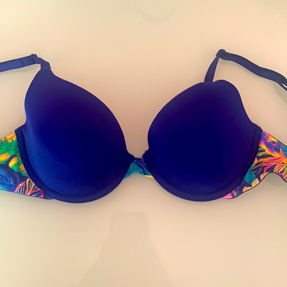 PINK Navy Wear Everywhere T-shirt Bra 32C